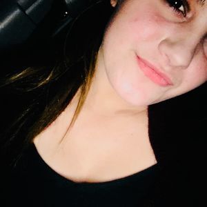 Meet your Posher, Imely